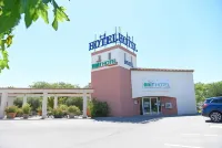 BRIT HOTEL essentiel Clermont l'Hérault Hôtels à : Pouzols