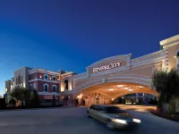 River City Casino and Hotel فنادق في Lemay