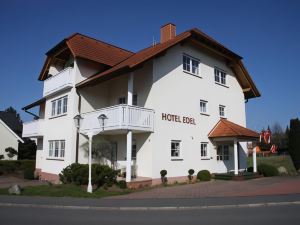 Hotel Edel