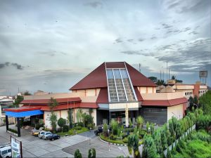 Kapuas Palace Pontianak Hotel