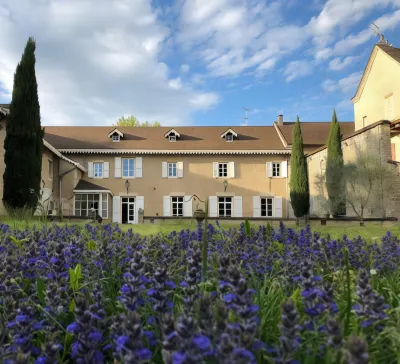 Le Clos Ayanna Hotels in Hières-sur-Amby