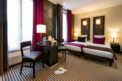 Hotel Pax Opera Hotels in Paris