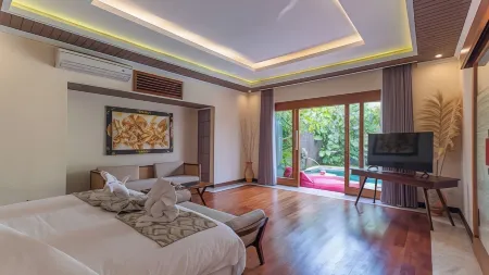 The Grand Villandra Resort Lovina Отели рядом с достопримечательностью «GKII BUKIT KALVARI BANYUSERI»