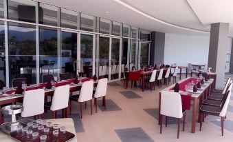 Labersa  Hotel & Convention Center Toba