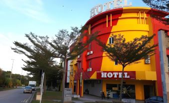 New Wave Hotel Nilai 1