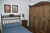 Casa de Belén (Rural Accommodation) Отели рядом с достопримечательностью «Setenil de las Bodegas»