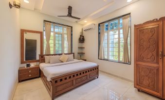 CosmicStays Ekantam - Mountain View Villa Near Pune