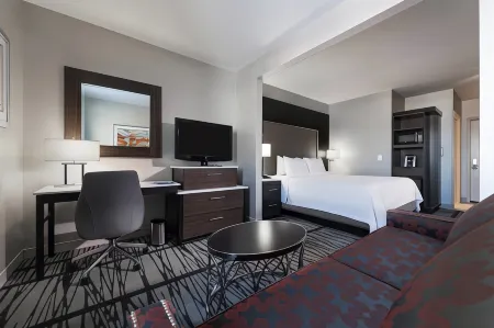 Fairfield Inn & Suites Boston Cambridge