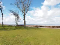 "Elevus" - 10m from the Sea
