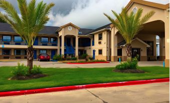 Americas Best Value Inn and Suites Mont Belvieu