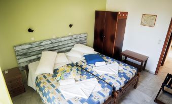 Yiannis Apartments