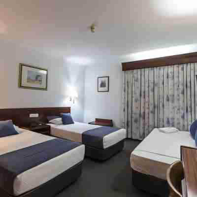 Hotel Arangues Rooms