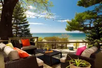 Looking Glass Beachfront Inn Hotels in Grand Haven