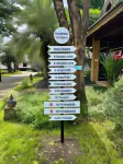 Green Tree Resort Hotels in Doi Lo