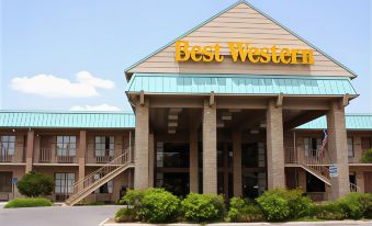 Best Western of Alexandria Inn  Suites  Conference Center