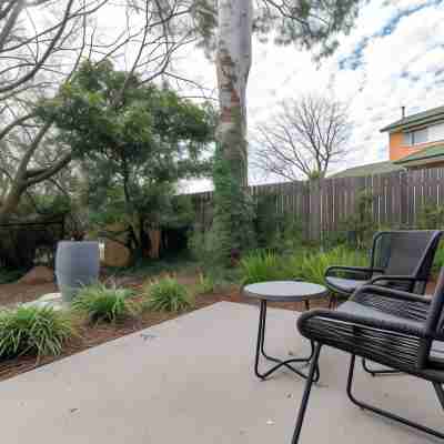 2Br 2Bath Townhouse in Garran Hotel Exterior