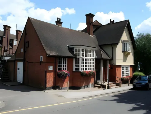 Red Lion Hotel Hotels in Radlett