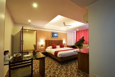 Hotel Pearl Hotels in Kolhapur