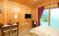 Cheongdo Mountains Bed and Breakfast Hotels in Cheongdo