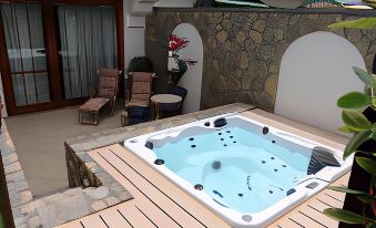 Bougainville Luxury Boutique Hotel