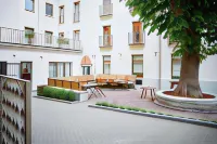 Boutiquehotel Zum Goldenen Hirschen Отели в г. Эбензе