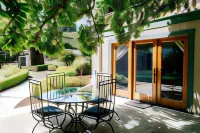 Calderwood Inn Hotels in Healdsburg