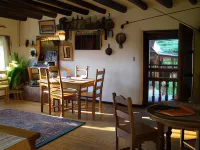 Old Taos Guesthouse B&B