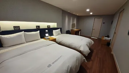 Mini Hotel 141