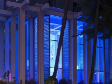 Shoreline Hotel Waikiki Hotel di Honolulu