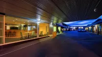 Ashton Motel فنادق في توموت