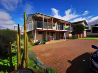 Blue Marlin Apartments Hotels in Whitianga