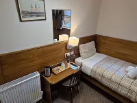 Douglas Hotel Hotels in Clydebank