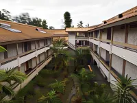 Solomon Kitano Mendana Hotel Hotels near Honiara Botanical Gardens