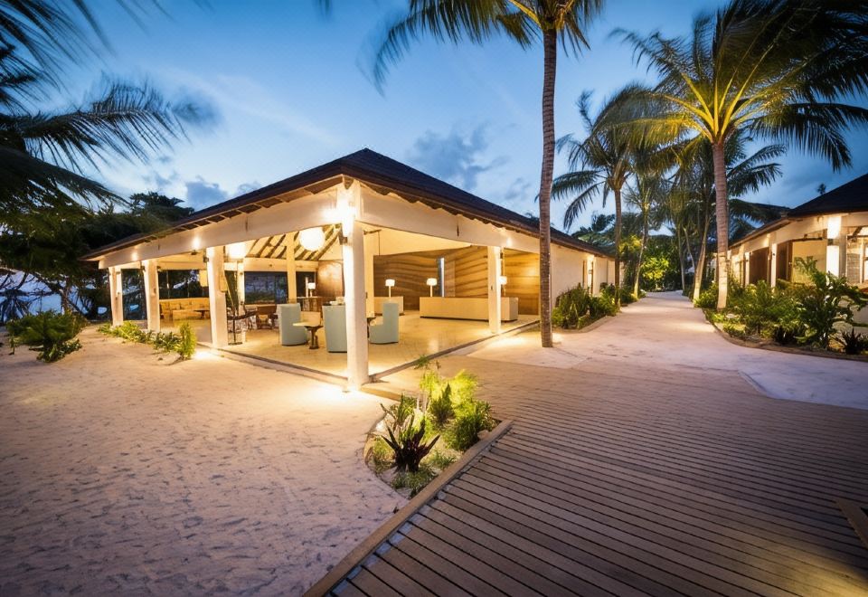 Robinson Club Noonu Over view