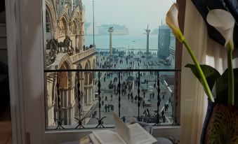 Canaletto Luxury Suites - San Marco Luxury