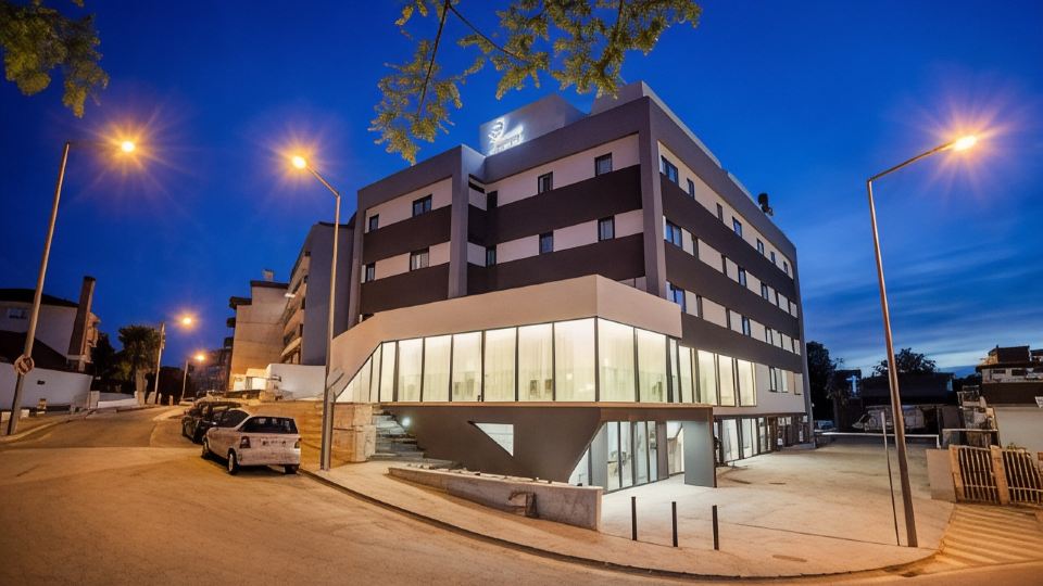 Essence Inn Marianos Hotel