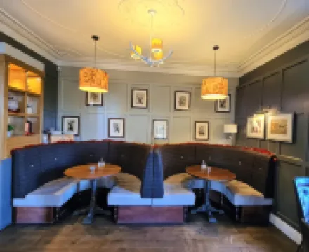 The Gateway Inn