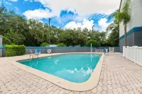 Suburban Studios Orlando - Ocoee-Winter Garden Hôtels à : Winter Garden