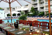 Sapphire Beach Club Resort - Breakfast