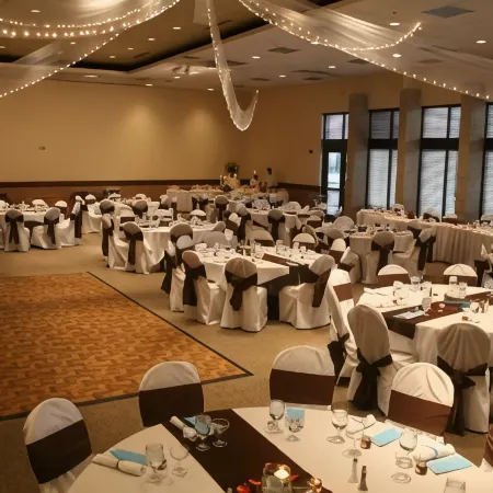 Gateway Hotel and Conference Center