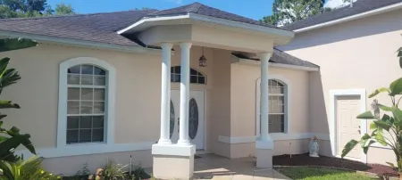 Beautiful 4 Br-2.5 Bath-Office-Golf Course-Pool-Hot Tub-Sleeps 9-Dog Friendly!