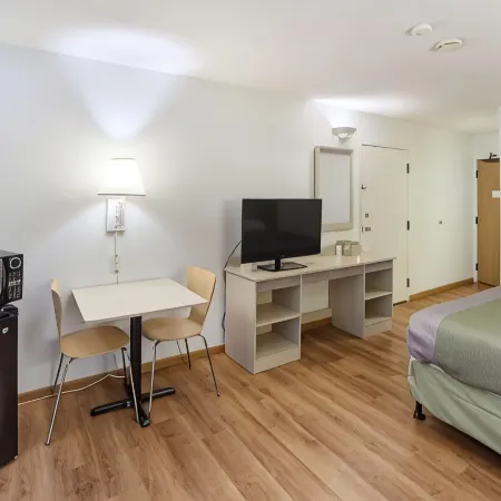 Motel 6 Binghamton, NY Hotels in Chenango