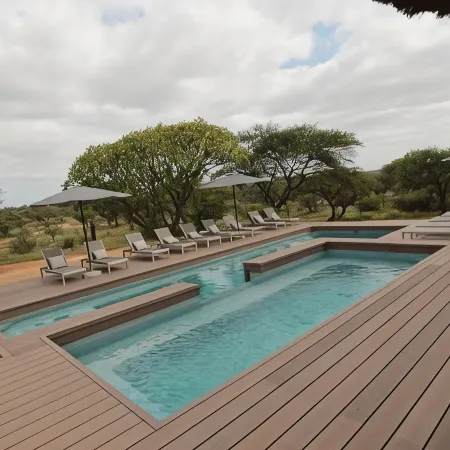 Tshukudu Game Lodge