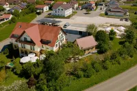 Landhotel Kirchberg Hotels in Crailsheim