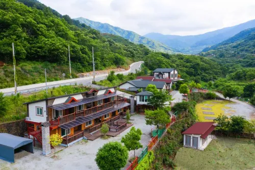 Gwangyang Seomjingang Geumteo Pension Hotels in Gurye-gun