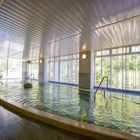 Yuze Hotel