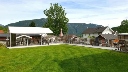 Hovstø Отели в г. Kviteseid