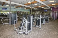 Queens Hotel Hotels in Delta