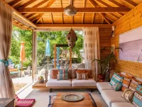 SeedsofSilence Boutique Hotel and Retreat Centre Hotels in Quelfes