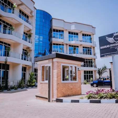 Madras Hotel and Apartments